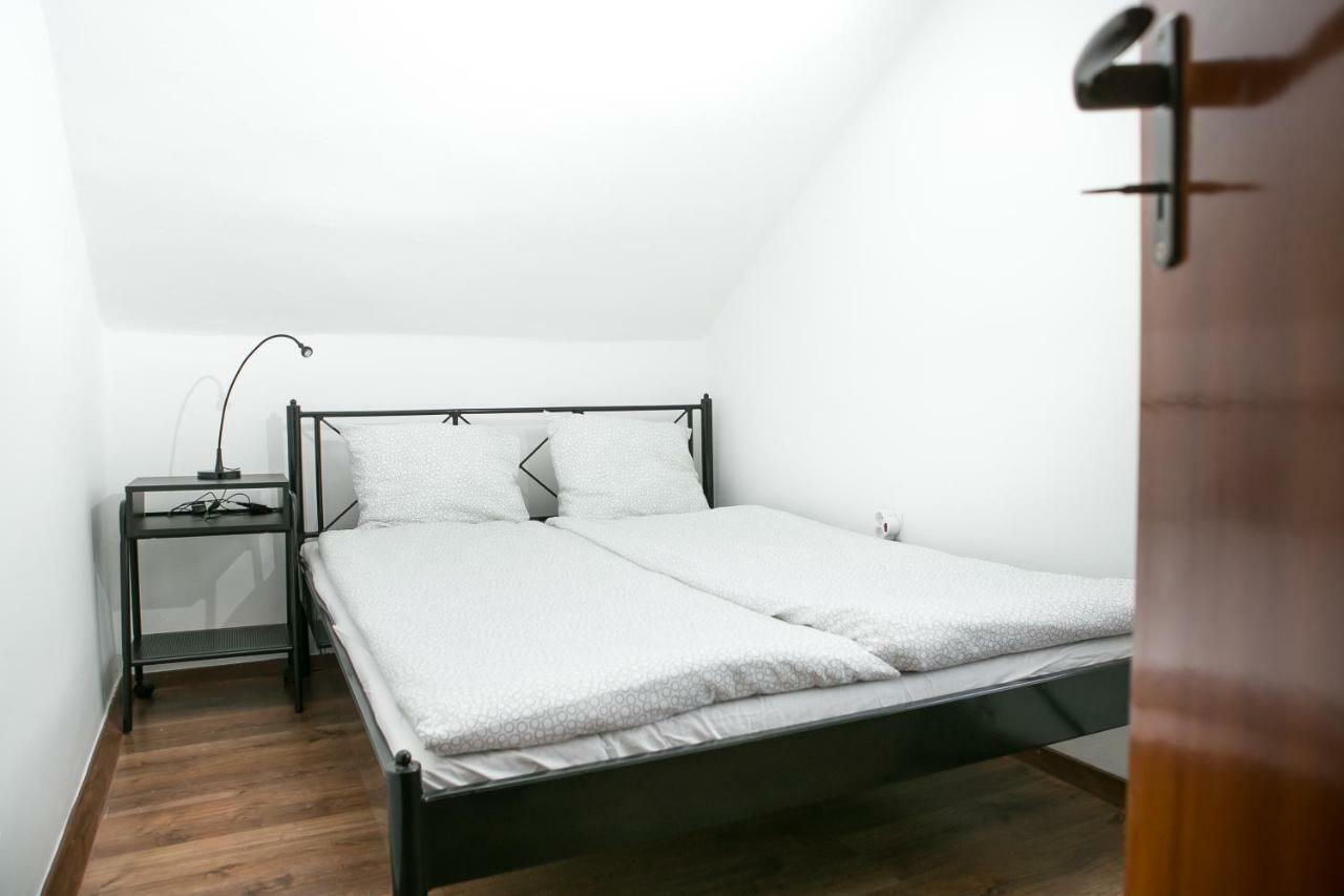 Starlight Apartment Mezőkövesd Εξωτερικό φωτογραφία
