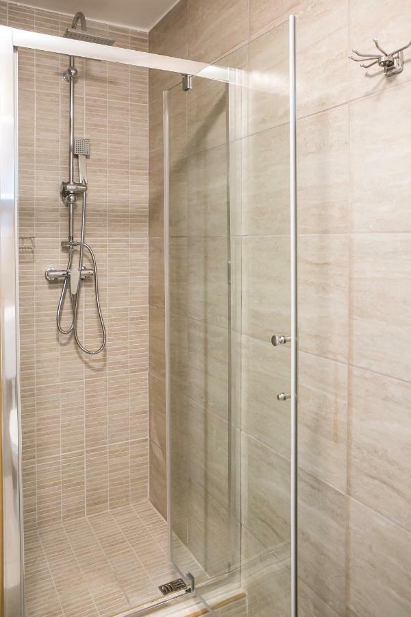Starlight Apartment Mezőkövesd Εξωτερικό φωτογραφία